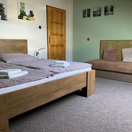 Apartmán Na Ostrově Beroun Beroun  Esterno foto